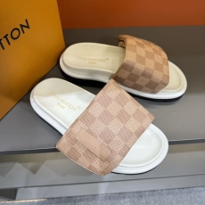 Louis Vuitton Slippers